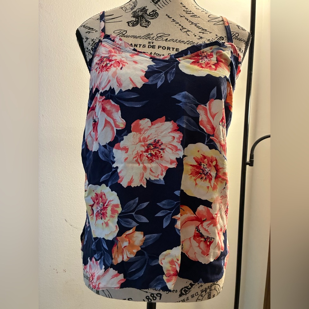 Printed Ruffled V-Neck Cami Top Women’s Small